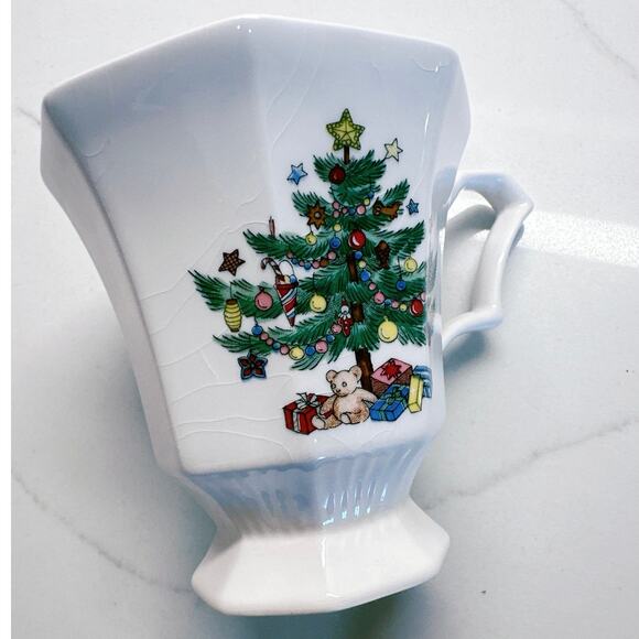 Set of 2 Nikko Christmastime Footed Holiday Tree Pedestal Coffee Tea Cup - White - Picture 5 of 6
